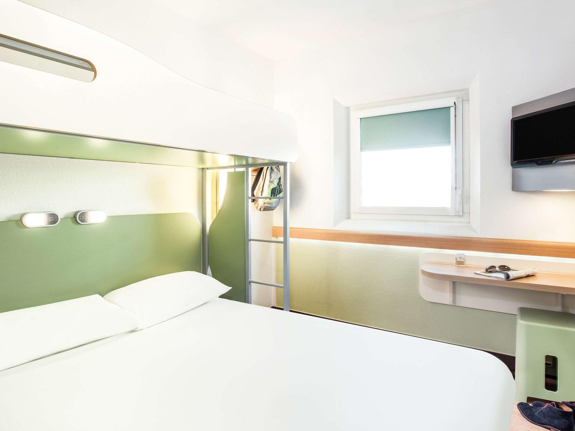 Ibis Budget London 2*