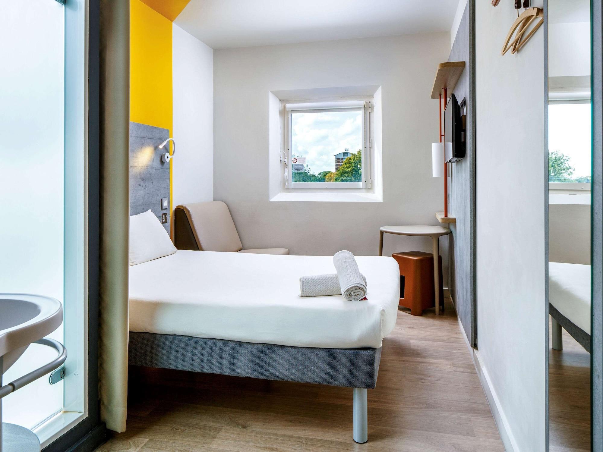 Ibis Budget London 2* Hounslow